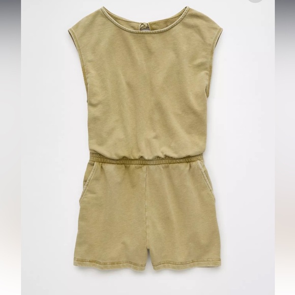 AE Fleece Crew Neck Romper - Picture 3 of 6